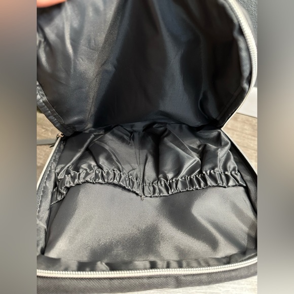 Diaper bag - Picture 4 of 4